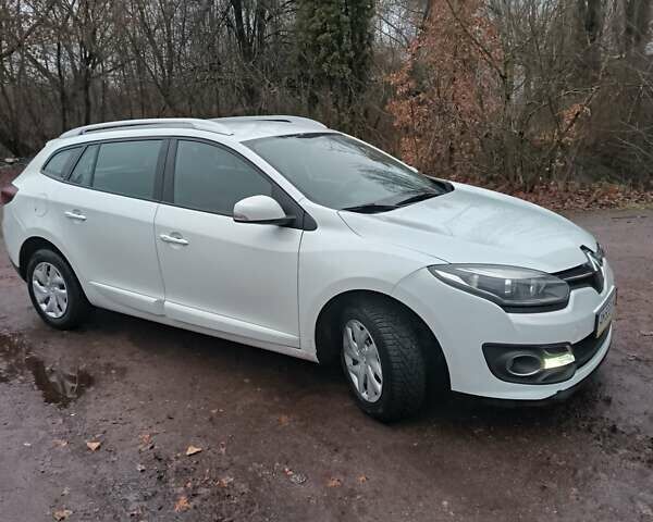 Белый Рено Меган, объемом двигателя 1.46 л и пробегом 279 тыс. км за 7800 $, фото 11 на Automoto.ua