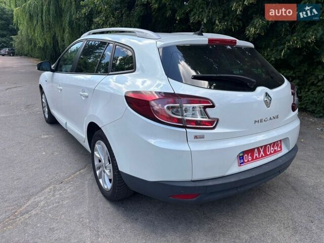 Білий Рено Меган, об'ємом двигуна 1.5 л та пробігом 226 тис. км за 7800 $, фото 5 на Automoto.ua