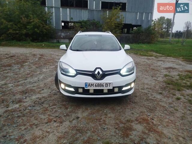 Белый Рено Меган, объемом двигателя 1.5 л и пробегом 263 тыс. км за 8200 $, фото 8 на Automoto.ua