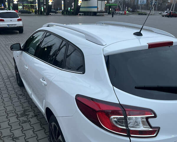 Белый Рено Меган, объемом двигателя 1.5 л и пробегом 223 тыс. км за 9900 $, фото 27 на Automoto.ua