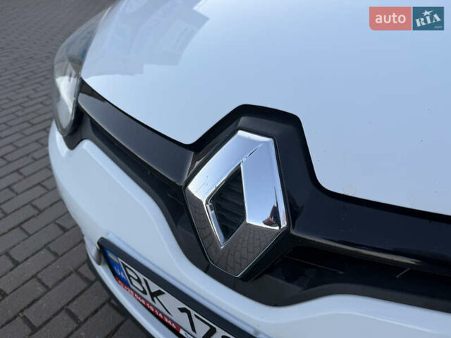 Белый Рено Меган, объемом двигателя 1.5 л и пробегом 265 тыс. км за 8550 $, фото 13 на Automoto.ua