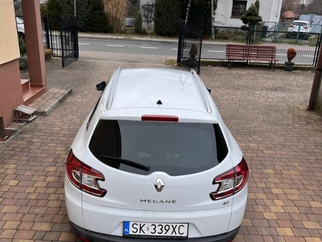 Белый Рено Меган, объемом двигателя 1.6 л и пробегом 167 тыс. км за 2600 $, фото 9 на Automoto.ua