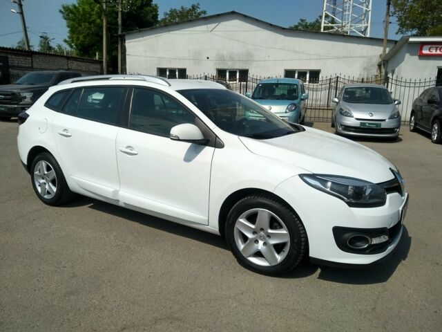 Білий Рено Меган, об'ємом двигуна 15 л та пробігом 92 тис. км за 12700 $, фото 2 на Automoto.ua