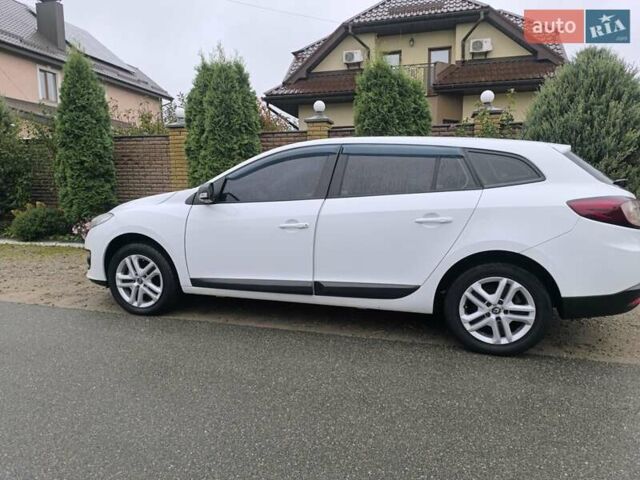 Білий Рено Меган, об'ємом двигуна 1.46 л та пробігом 302 тис. км за 7250 $, фото 9 на Automoto.ua