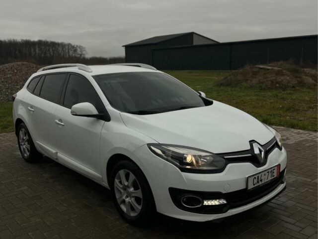 Белый Рено Меган, объемом двигателя 0 л и пробегом 297 тыс. км за 6790 $, фото 7 на Automoto.ua