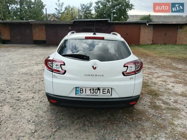 Рено Меган 2014 в Полтаве на Automoto.ua Белый Рено Меган, объемом двигателя 1.46 л и пробегом 320 тыс. км за 7800 $, фото 23 на Automoto.ua