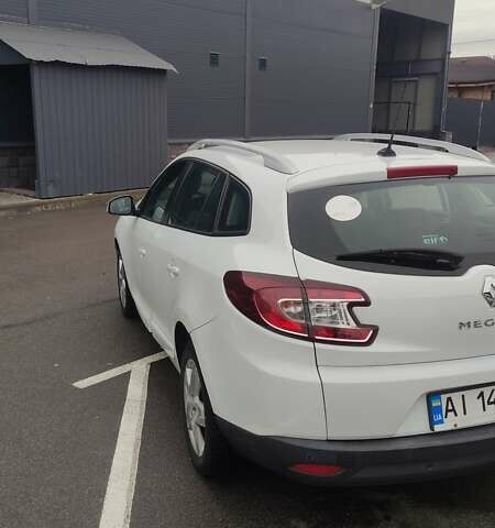 Белый Рено Меган, объемом двигателя 1.46 л и пробегом 234 тыс. км за 8500 $, фото 11 на Automoto.ua