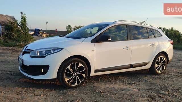 Білий Рено Меган, об'ємом двигуна 1.5 л та пробігом 285 тис. км за 7700 $, фото 1 на Automoto.ua