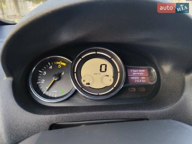 Білий Рено Меган, об'ємом двигуна 1.5 л та пробігом 165 тис. км за 8150 $, фото 59 на Automoto.ua