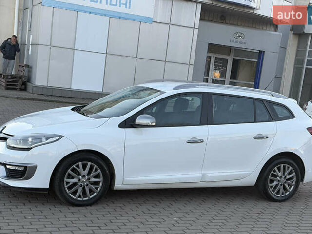 Белый Рено Меган, объемом двигателя 1.5 л и пробегом 265 тыс. км за 8550 $, фото 3 на Automoto.ua