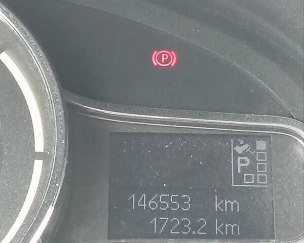 Белый Рено Меган, объемом двигателя 1.5 л и пробегом 146 тыс. км за 9000 $, фото 7 на Automoto.ua