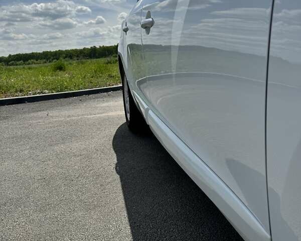 Білий Рено Меган, об'ємом двигуна 1.46 л та пробігом 258 тис. км за 8500 $, фото 12 на Automoto.ua