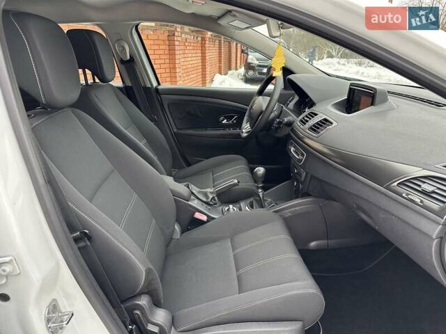 Білий Рено Меган, об'ємом двигуна 1.5 л та пробігом 192 тис. км за 8650 $, фото 21 на Automoto.ua