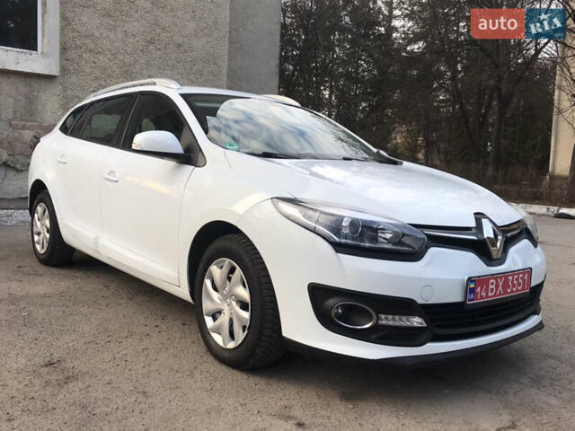 Белый Рено Меган, объемом двигателя 1.5 л и пробегом 198 тыс. км за 7600 $, фото 37 на Automoto.ua