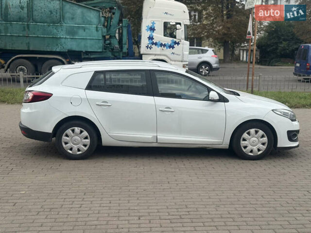 Белый Рено Меган, объемом двигателя 1.5 л и пробегом 280 тыс. км за 7750 $, фото 10 на Automoto.ua