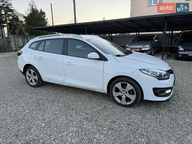 Белый Рено Меган, объемом двигателя 1.5 л и пробегом 245 тыс. км за 8250 $, фото 4 на Automoto.ua