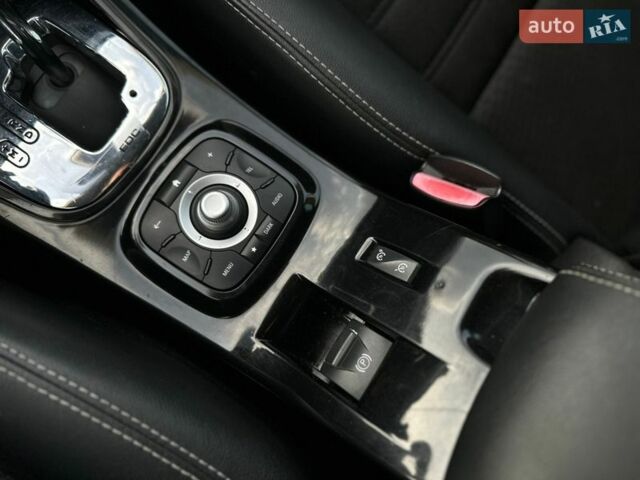 Белый Рено Меган, объемом двигателя 1.46 л и пробегом 236 тыс. км за 7900 $, фото 31 на Automoto.ua