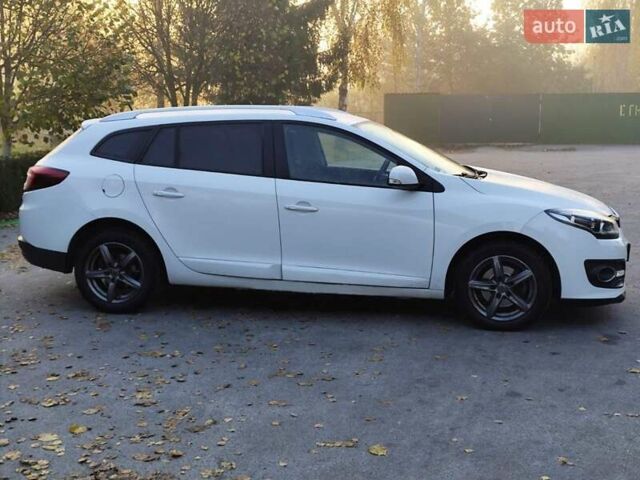 Білий Рено Меган, об'ємом двигуна 1.5 л та пробігом 165 тис. км за 8150 $, фото 6 на Automoto.ua