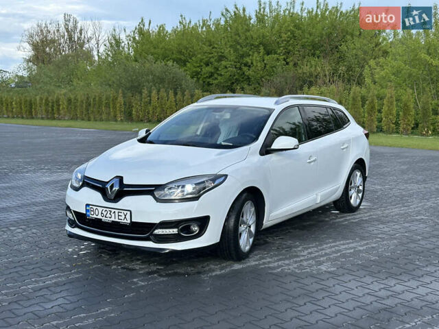 Білий Рено Меган, об'ємом двигуна 1.46 л та пробігом 196 тис. км за 8699 $, фото 3 на Automoto.ua