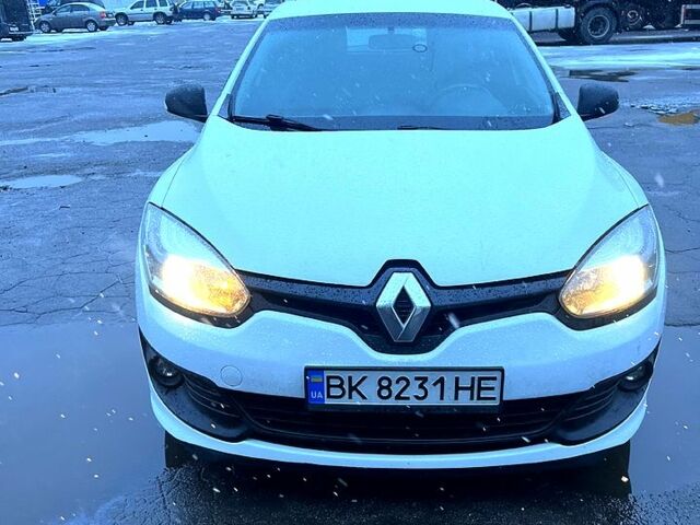 Белый Рено Меган, объемом двигателя 15 л и пробегом 315 тыс. км за 7200 $, фото 1 на Automoto.ua