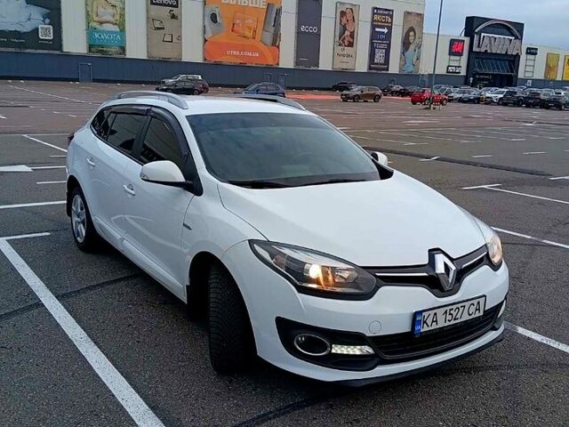 Белый Рено Меган, объемом двигателя 1.5 л и пробегом 238 тыс. км за 9200 $, фото 1 на Automoto.ua