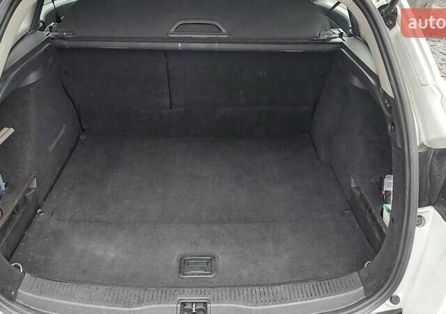 Белый Рено Меган, объемом двигателя 1.5 л и пробегом 269 тыс. км за 8600 $, фото 11 на Automoto.ua