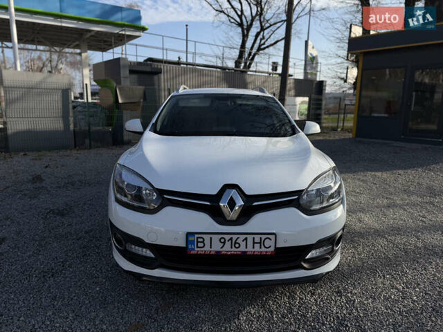 Белый Рено Меган, объемом двигателя 1.46 л и пробегом 178 тыс. км за 8550 $, фото 1 на Automoto.ua