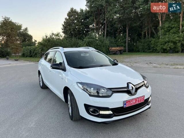 Белый Рено Меган, объемом двигателя 1.5 л и пробегом 196 тыс. км за 8900 $, фото 15 на Automoto.ua