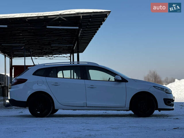 Белый Рено Меган, объемом двигателя 1.5 л и пробегом 261 тыс. км за 7999 $, фото 13 на Automoto.ua