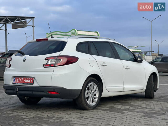 Белый Рено Меган, объемом двигателя 1.5 л и пробегом 225 тыс. км за 8850 $, фото 6 на Automoto.ua