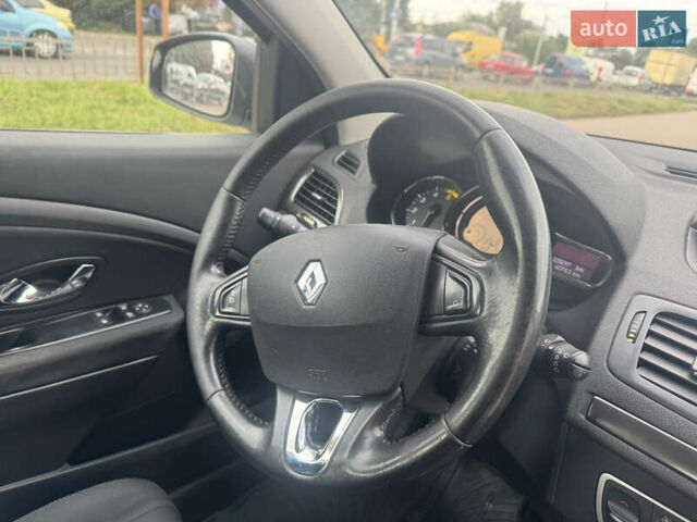Белый Рено Меган, объемом двигателя 1.5 л и пробегом 280 тыс. км за 7750 $, фото 36 на Automoto.ua