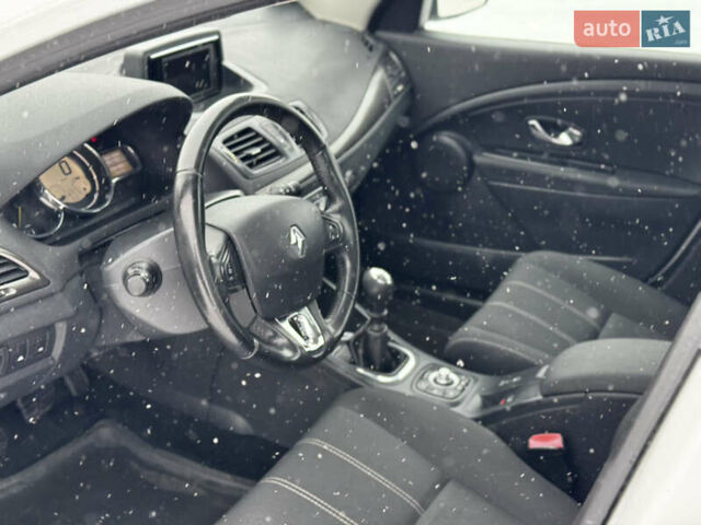 Білий Рено Меган, об'ємом двигуна 1.5 л та пробігом 260 тис. км за 8450 $, фото 18 на Automoto.ua