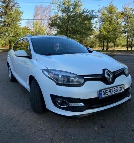 Белый Рено Меган, объемом двигателя 1.46 л и пробегом 285 тыс. км за 6900 $, фото 5 на Automoto.ua