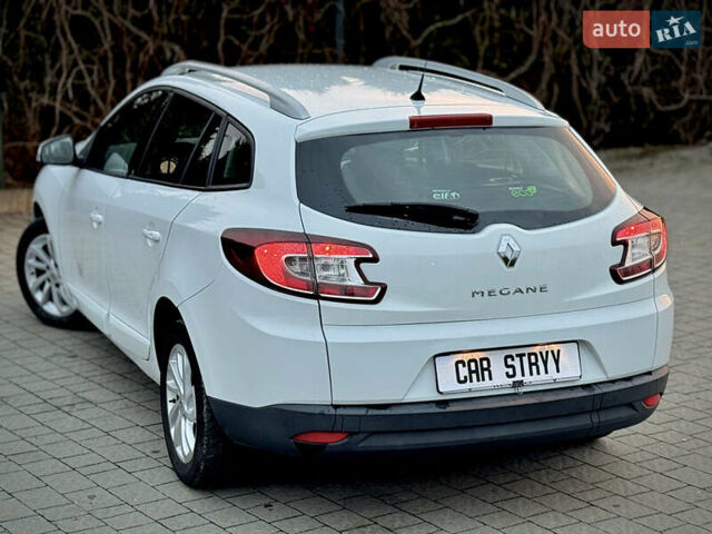 Білий Рено Меган, об'ємом двигуна 1.6 л та пробігом 227 тис. км за 7999 $, фото 13 на Automoto.ua