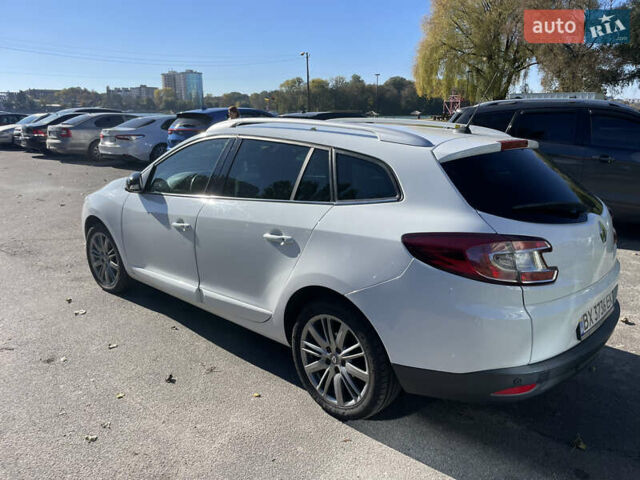 Білий Рено Меган, об'ємом двигуна 1.46 л та пробігом 237 тис. км за 8300 $, фото 4 на Automoto.ua