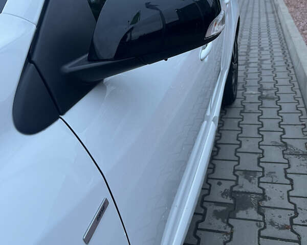 Белый Рено Меган, объемом двигателя 1.5 л и пробегом 223 тыс. км за 9900 $, фото 11 на Automoto.ua