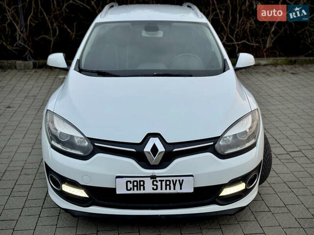 Білий Рено Меган, об'ємом двигуна 1.6 л та пробігом 227 тис. км за 7999 $, фото 19 на Automoto.ua