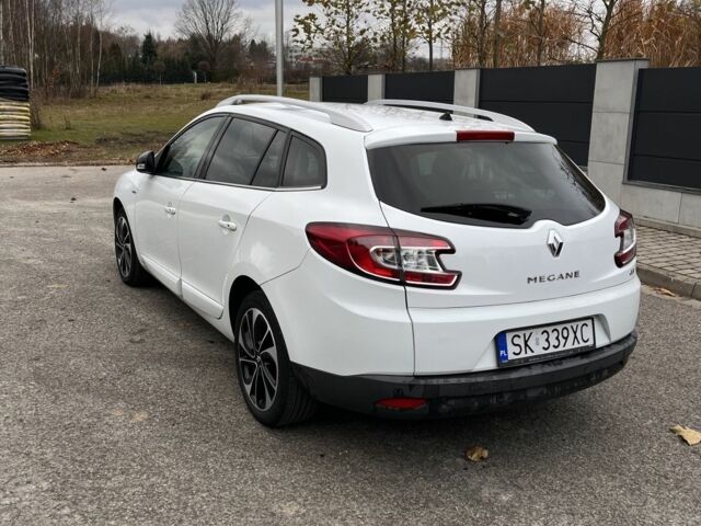 Белый Рено Меган, объемом двигателя 1.6 л и пробегом 167 тыс. км за 2600 $, фото 13 на Automoto.ua