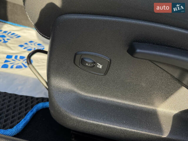 Белый Рено Меган, объемом двигателя 1.46 л и пробегом 178 тыс. км за 8550 $, фото 68 на Automoto.ua