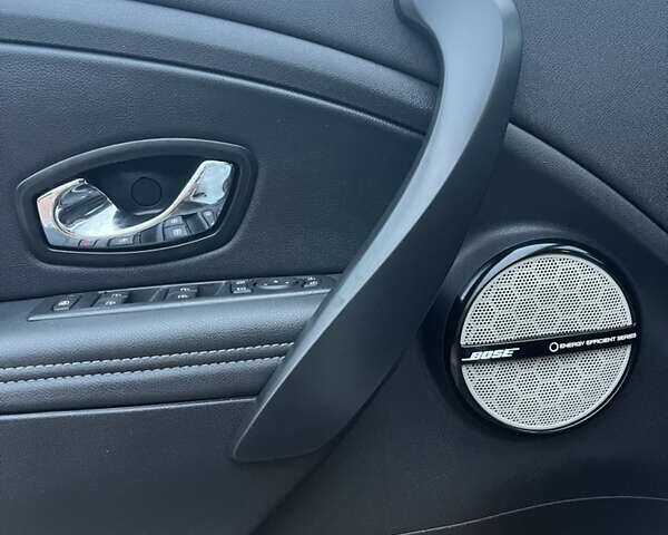 Белый Рено Меган, объемом двигателя 1.5 л и пробегом 223 тыс. км за 9900 $, фото 22 на Automoto.ua