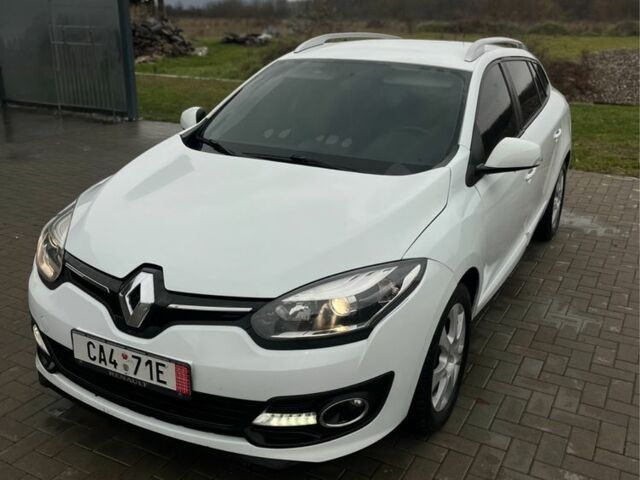 Белый Рено Меган, объемом двигателя 0 л и пробегом 297 тыс. км за 6790 $, фото 2 на Automoto.ua