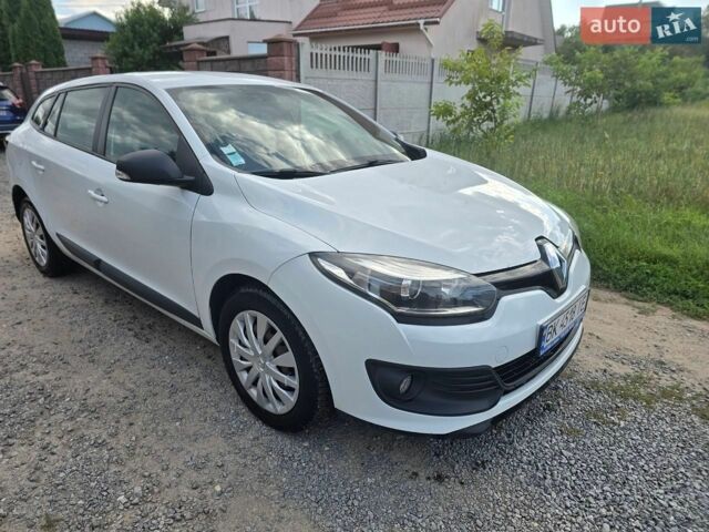 Білий Рено Меган, об'ємом двигуна 1.46 л та пробігом 232 тис. км за 7800 $, фото 2 на Automoto.ua