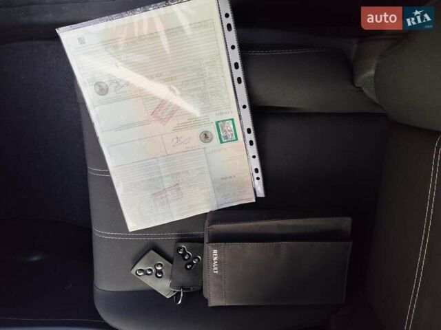 Білий Рено Меган, об'ємом двигуна 1.5 л та пробігом 165 тис. км за 8150 $, фото 63 на Automoto.ua