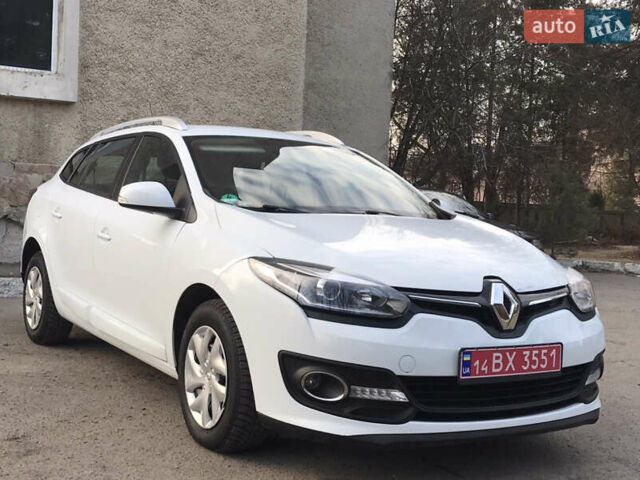 Белый Рено Меган, объемом двигателя 1.5 л и пробегом 198 тыс. км за 7600 $, фото 18 на Automoto.ua