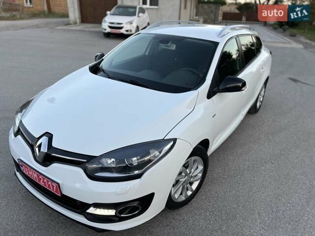 Белый Рено Меган, объемом двигателя 1.5 л и пробегом 196 тыс. км за 8900 $, фото 18 на Automoto.ua