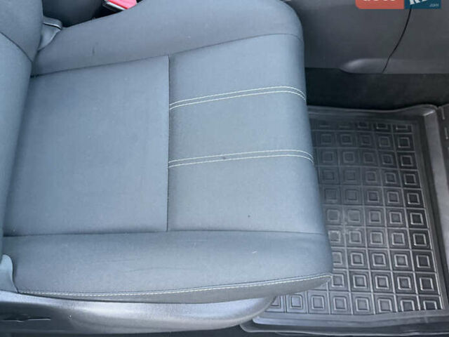 Белый Рено Меган, объемом двигателя 1.5 л и пробегом 265 тыс. км за 8550 $, фото 48 на Automoto.ua