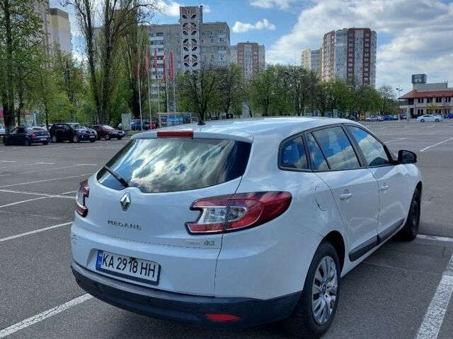 Белый Рено Меган, объемом двигателя 1.5 л и пробегом 277 тыс. км за 8300 $, фото 18 на Automoto.ua