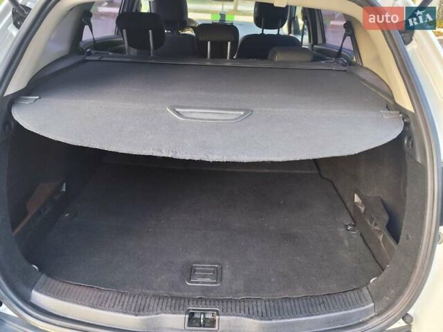 Білий Рено Меган, об'ємом двигуна 1.5 л та пробігом 165 тис. км за 8150 $, фото 42 на Automoto.ua