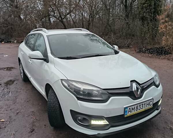 Белый Рено Меган, объемом двигателя 1.46 л и пробегом 279 тыс. км за 7800 $, фото 12 на Automoto.ua