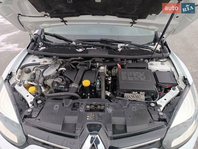 Білий Рено Меган, об'ємом двигуна 1.5 л та пробігом 306 тис. км за 8700 $, фото 8 на Automoto.ua